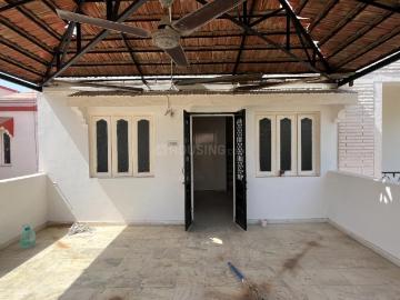 4 BHK Independent House in Motera for resale Ahmedabad. The reference number is 20062097