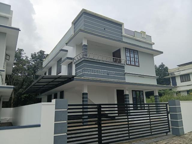 4 BHK Independent House in Mulanthuruthy for resale Kochi. The reference number is 21326662