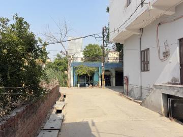 4 BHK Independent House in Najafgarh for resale New Delhi. The reference number is 20463638