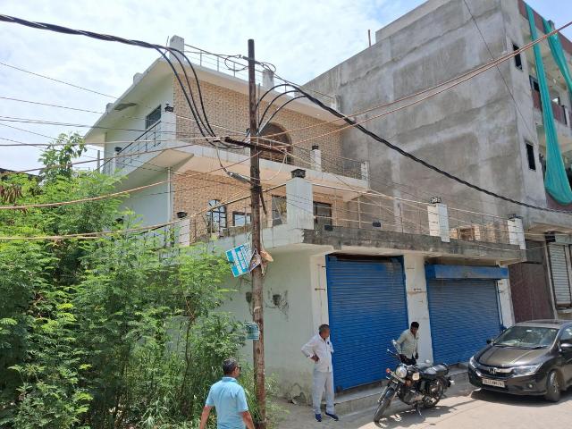 4 BHK Independent House in Najafgarh for resale New Delhi. The reference number is 20578340