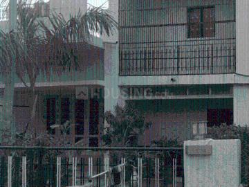 4 BHK Independent House in Navarangpura for resale Ahmedabad. The reference number is 19728204