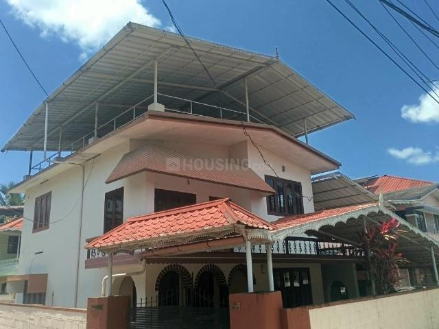 4 BHK Independent House in Nedumbassery for rent Aluva. The reference number is 21099087