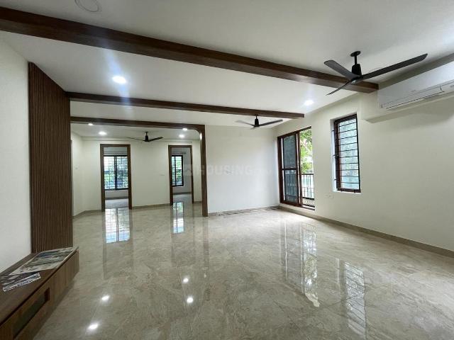 4 BHK Independent House in Neelankarai for rent Chennai. The reference number is 21380266