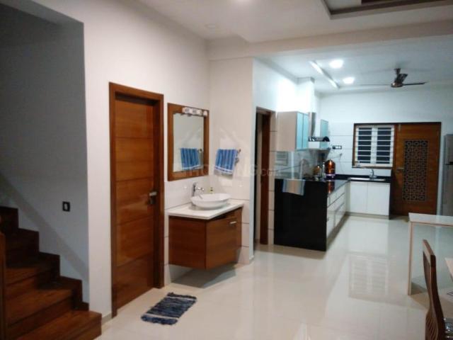 4 BHK Independent House in Nikol for resale Ahmedabad. The reference number is 20988901