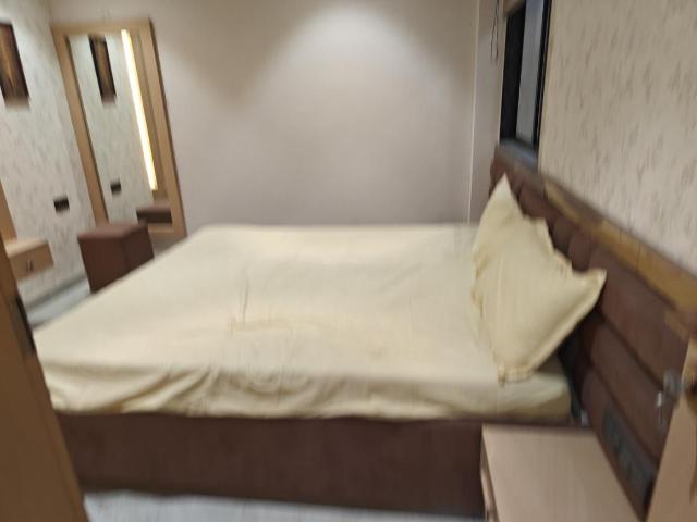 4 BHK Independent House in Nipania for resale Indore. The reference number is 18779958
