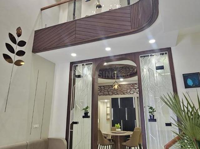 4 BHK Independent House in Nipania for resale Indore. The reference number is 20149810