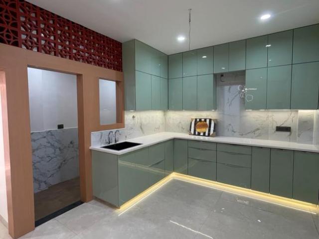 4 BHK Independent House in Nipania for resale Indore. The reference number is 20652788