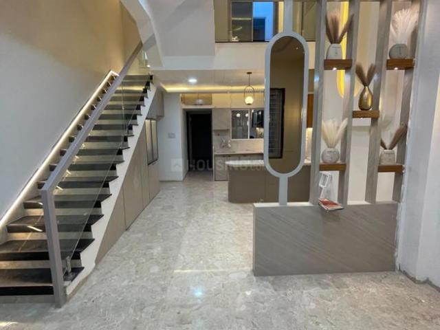4 BHK Independent House in Nipania for resale Indore. The reference number is 20726206
