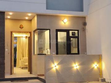 4 BHK Independent House in Noida Extension for rent Greater Noida. The reference number is 19641025