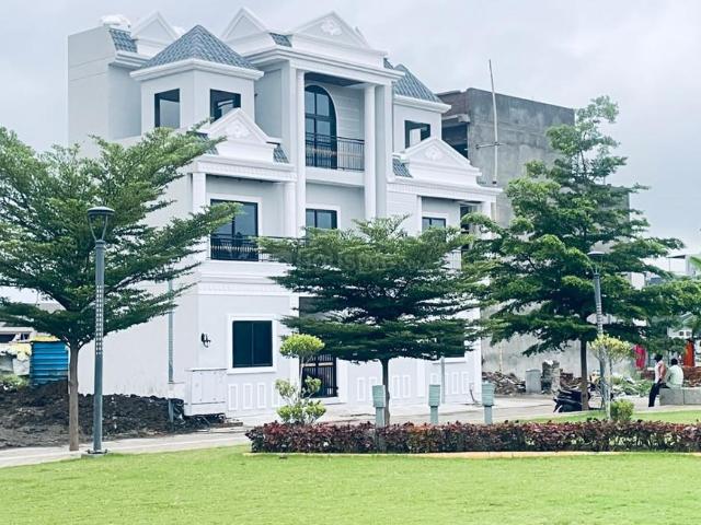 4 BHK Independent House in Omex City for resale Indore. The reference number is 21165426