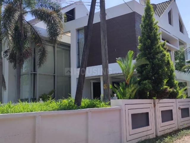 4 BHK Independent House in Panampilly Nagar for resale Kochi. The reference number is 15722270