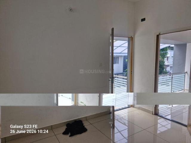 4 BHK Independent House in Panangad for rent Kochi. The reference number is 20559214