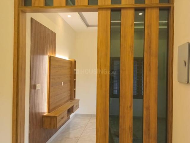 4 BHK Independent House in Panangad for resale Kochi. The reference number is 21009239
