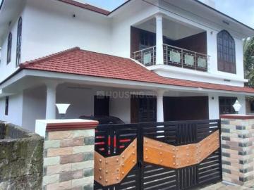 4 BHK Independent House in Panayikulam for resale Kochi. The reference number is 20539218