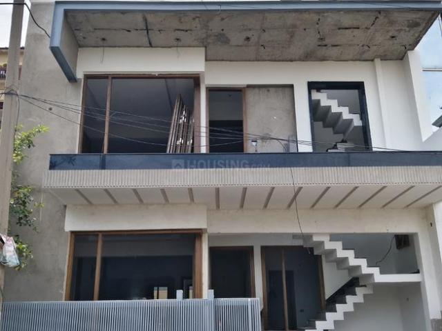 4 BHK Independent House in Panchkula Extension for resale Panchkula. The reference number is 19490839