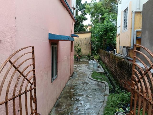 4 BHK Independent House in Panchpota for resale Kolkata. The reference number is 20795530