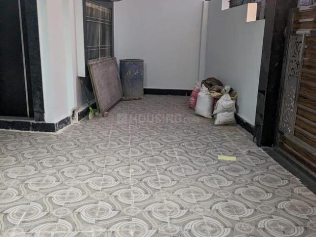 4 BHK Independent House in Paharia for rent Varanasi. The reference number is 17493585