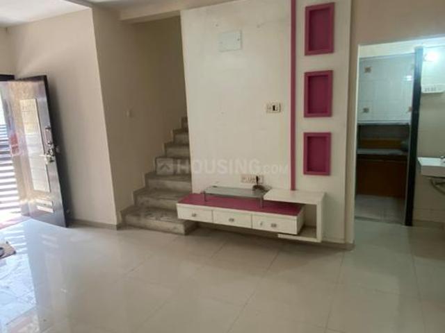 4 BHK Independent House in Pal for rent Surat. The reference number is 20037525