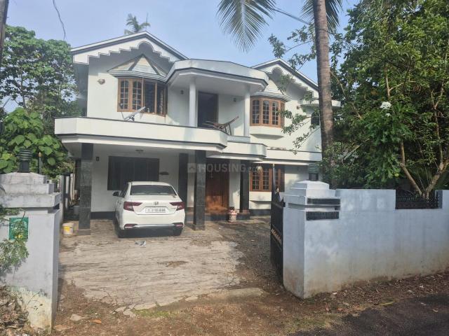 4 BHK Independent House in Palakkal for resale Thrissur. The reference number is 20651804