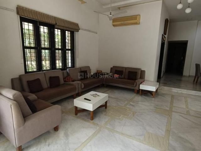 4 BHK Independent House in Paldi for rent Ahmedabad. The reference number is 20140040