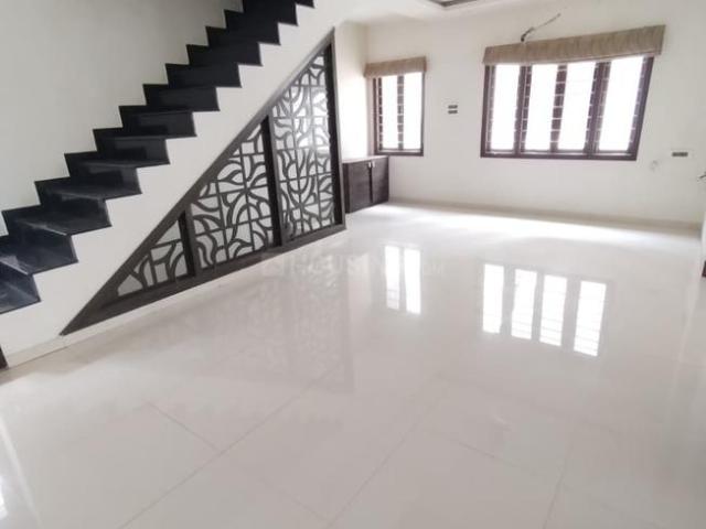 4 BHK Independent House in Paldi for resale Ahmedabad. The reference number is 21052343