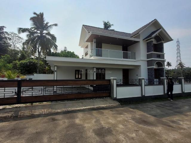4 BHK Independent House in Pallikkara for resale Kochi. The reference number is 20079860