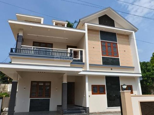 4 BHK Independent House in Pallikkara for resale Kochi. The reference number is 21139274