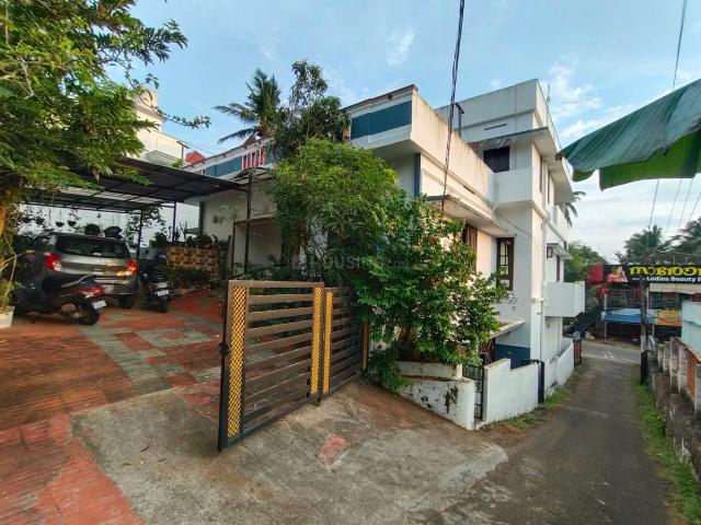 4 BHK Independent House in Peyad for resale Thiruvananthapuram. The reference number is 21125807