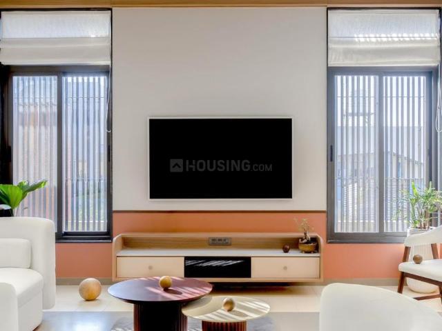 4 BHK Independent House in Porur for resale Chennai. The reference number is 19244527