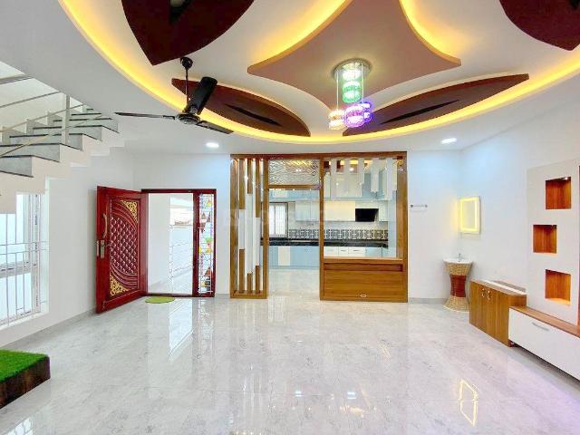 4 BHK Independent House in Porur for resale Chennai. The reference number is 19072872
