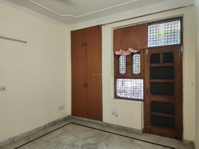 4 BHK Independent House in Punjabi Bagh for resale New Delhi. The reference number is 19625068