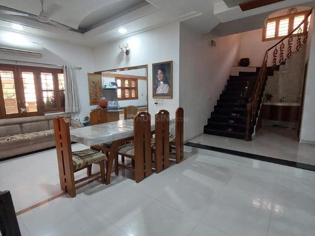 4 BHK Independent House in Ramdev Nagar for rent Ahmedabad. The reference number is 20346994