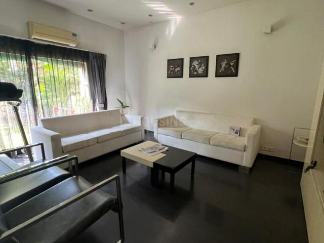 4 BHK Independent House in Ramdev Nagar for resale Ahmedabad. The reference number is 19787840