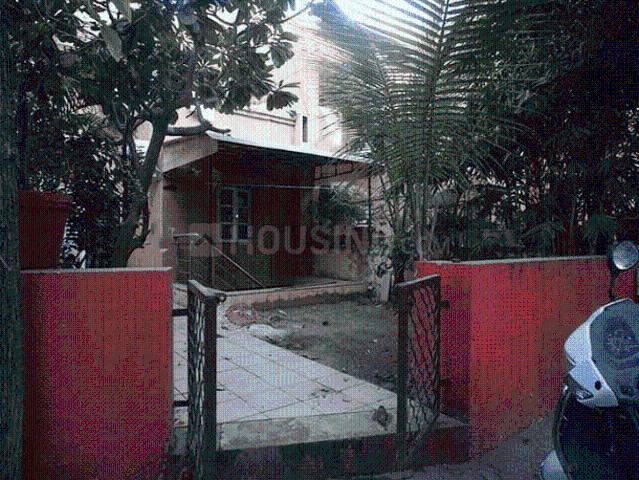 4 BHK Independent House in Ramdev Nagar for resale Ahmedabad. The reference number is 19957128