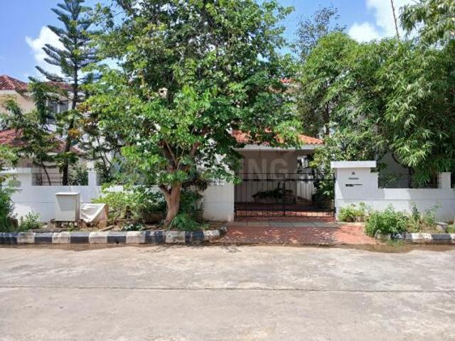4 BHK Independent House in Raja Annamalai Puram for resale Chennai. The reference number is 20757310
