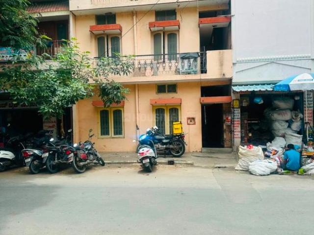 4 BHK Independent House in Rajajinagar for resale Bengaluru. The reference number is 20909465