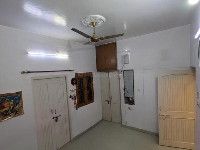 4 BHK Independent House in Rajajipuram for rent Lucknow. The reference number is 20383091
