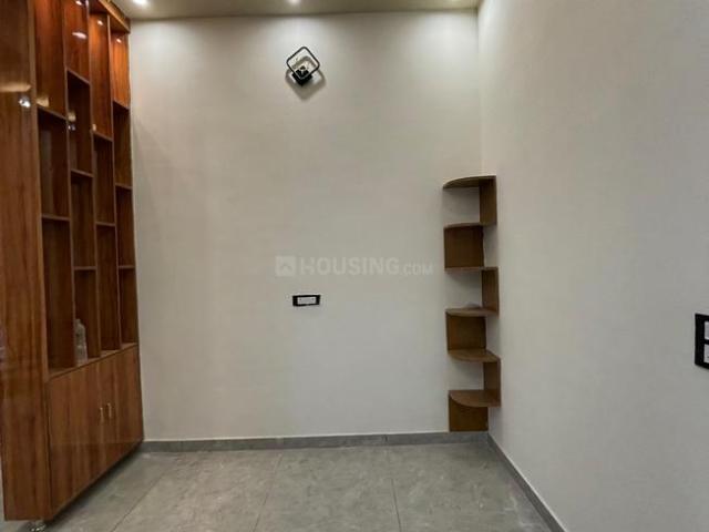 4 BHK Independent House in Rakshapuram for resale Meerut. The reference number is 21002185