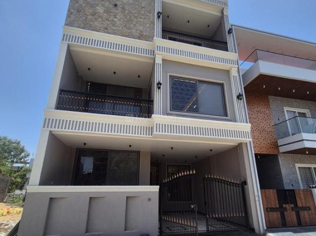 4 BHK Independent House in Scheme No 114 for resale Indore. The reference number is 20435787