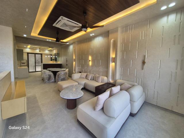 4 BHK Independent House in Scheme No 114 for resale Indore. The reference number is 20536421