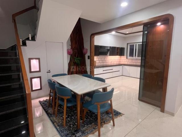 4 BHK Independent House in Scheme No 94C for resale Indore. The reference number is 20584798