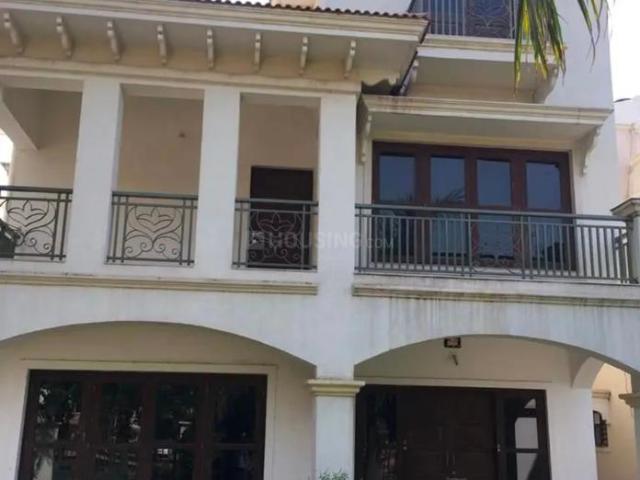 4 BHK Independent House in Science City for rent Ahmedabad. The reference number is 19630599