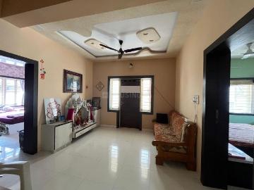 4 BHK Independent House in Science City for resale Ahmedabad. The reference number is 20488230