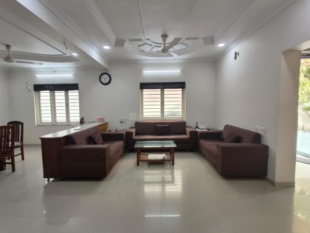 4 BHK Independent House in Science City for resale Ahmedabad. The reference number is 20273251