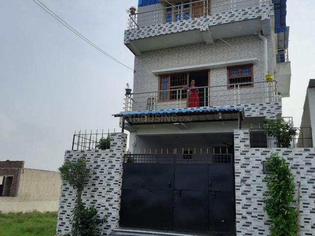 4 BHK Independent House in Sampatchak for rent Patna. The reference number is 12657174