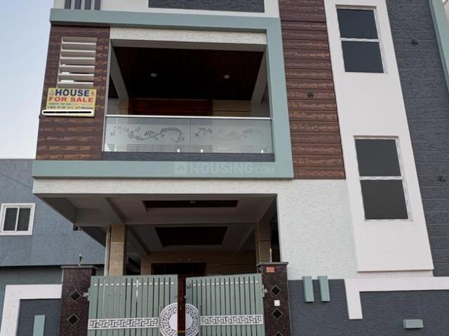 4 BHK Independent House in Santoshi Nagar for resale Raipur. The reference number is 20509800