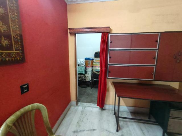 4 BHK Independent House in Santoshpur for resale Kolkata. The reference number is 21014228
