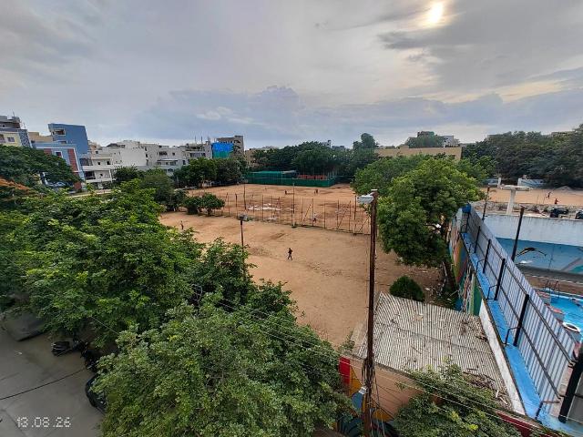 4 BHK Independent House in Sanath Nagar for resale Hyderabad. The reference number is 21129306