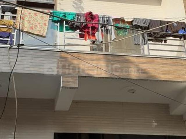 4 BHK Independent House in Sangam Vihar for resale New Delhi. The reference number is 4046373