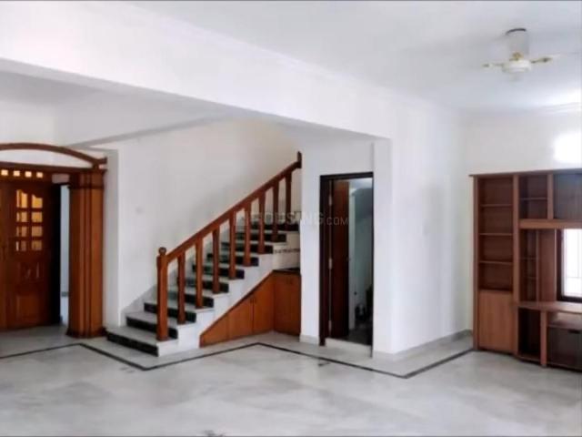4 BHK Independent House in Sanjaynagar for resale Bengaluru. The reference number is 20584936